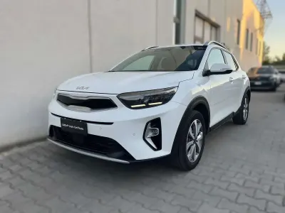 Usata Kia Stonic Style 82 CV (60 kW) 2023 Bianco SUV