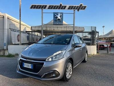 Usata Peugeot 208 Active 82 CV (60 kW) 2019 Argento Utilitaria