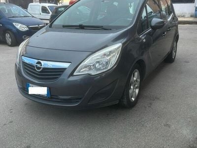 Usata Opel Meriva 89 CV (65 kW) 2011 Marrone Monovolume