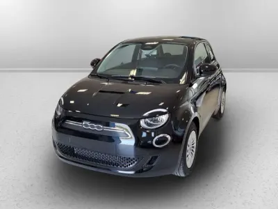 Nuova Fiat 500e Tech 42 kW (58 CV) 2026 Nerorosso/nero cap.avor Berlina