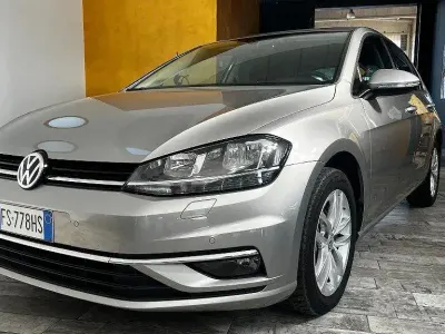 Usata VW Golf VII Executive 116 CV (85 kW) 2017 Grigio Berlina