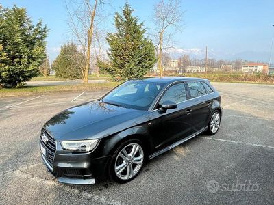 Usata Audi A3 S-Line 150 CV (110 kW) 2019 Grigio Berlina