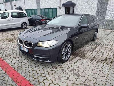 Usata BMW 520 Comfort Edition 190 CV (139 kW) 2016 Nero Station wagon
