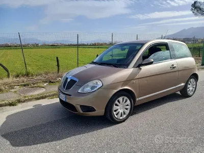 Gebraucht Lancia Ypsilon 60 PS (44 kW) 2007 Schwarz Kleinwagen