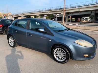 Usata Fiat Bravo 90 CV (66 kW) 2009 Blu Utilitaria