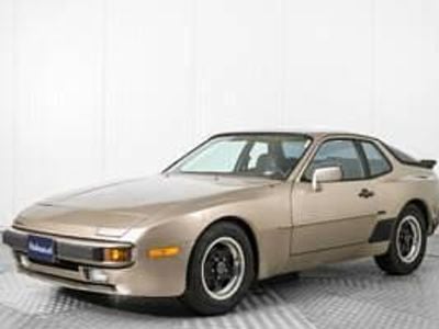 Usata Porsche 944 163 CV (119 kW) 1983 Grigio Coupé