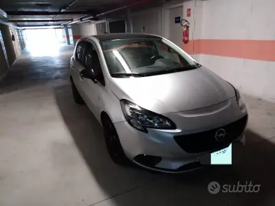 Usata Opel Corsa 90 CV (66 kW) 2017 Grigio Utilitaria