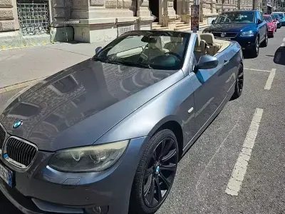 Usata BMW 325 Cabriolet 204 CV (150 kW) 2010 Grigio Cabrio