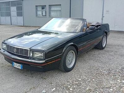 Usata Cadillac Allante 173 CV (127 kW) 1992 Nero Cabrio