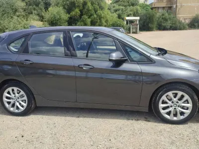 Usata BMW 225 Active Tourer iPerformance 136 CV (100 kW) 2020 Grigio Monovolume