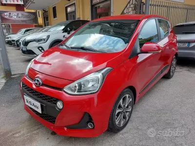 Usata Hyundai i10 Style 69 CV (50 kW) 2017 Rosso Utilitaria