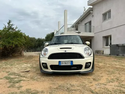 Usata Mini John Cooper Works Coupé 325 CV (239 kW) 2009 Bianco Coupé