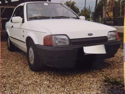 usata Ford Escort Cabriolet ghia 1400