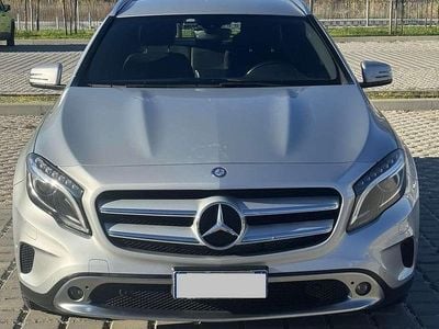 Usata Mercedes GLA200 136 CV (100 kW) 2014 Argento SUV