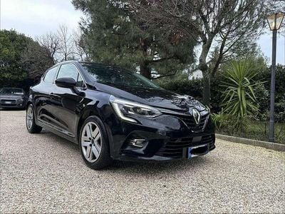 Usata Renault Clio V 101 CV (74 kW) 2020 Nero Berlina