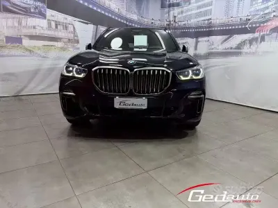 Usata BMW X5 M50 Efficient Dynamics 400 CV (294 kW) 2019 Blu SUV