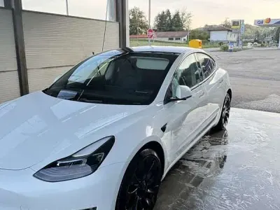 Usata Tesla Model 3 Performance 155 kW (211 CV) 2023 Bianco Berlina