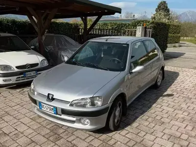 Usata Peugeot 106 Sport 75 CV (55 kW) 1999 Utilitaria