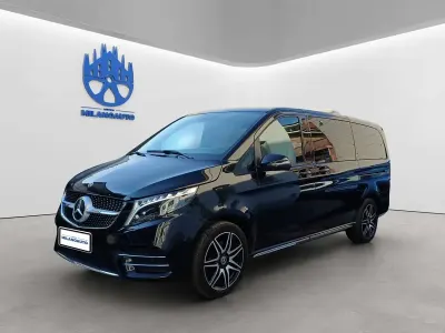 Usata Mercedes V300 Avantgarde 237 CV (174 kW) 2023 Nero ossidiana Monovolume
