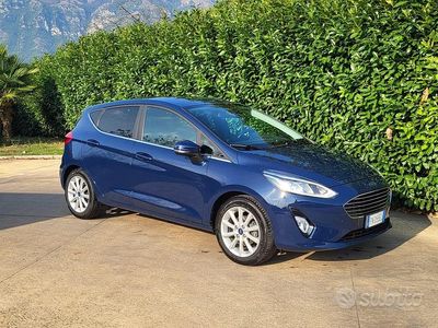 Usata Ford Fiesta 86 CV (63 kW) 2018 Blu Berlina
