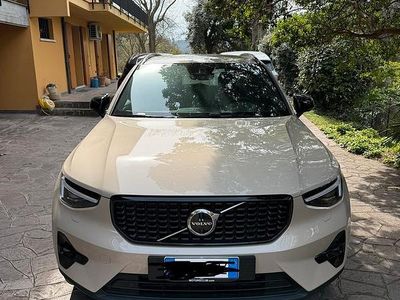 Usata Volvo XC40 163 CV (119 kW) 2025 Bianco SUV