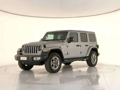 Usata Jeep Wrangler Unlimited Sahara 200 CV (147 kW) 2020 Grigio met SUV