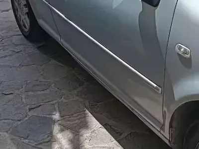 Usata VW Golf IV 101 CV (74 kW) 2002 Utilitaria