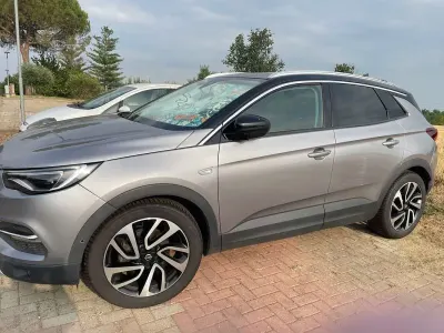Usata Opel Grandland X Ultimate 131 CV (96 kW) 2019 SUV