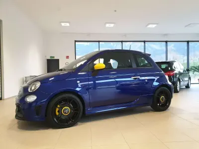 Usata Abarth 595 Pista 160 CV (117 kW) 2018 Blu/azzurro Utilitaria