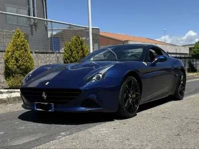 Usata Ferrari California 560 CV (411 kW) 2016 Cabrio