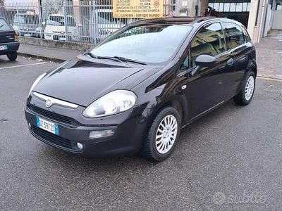 Usata Fiat Punto Evo Dynamic 65 CV (47 kW) 2010 Nero Utilitaria