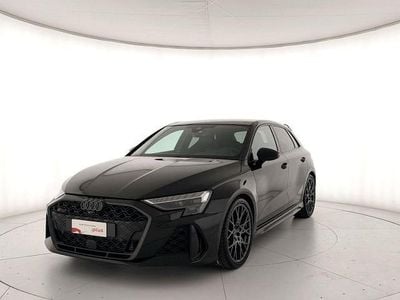 Usata Audi RS3 Sportback Comfort 400 CV (294 kW) 2025 Nero mythos metallizzato Utilitaria