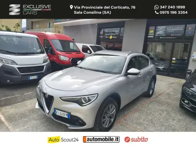 Usata Alfa Romeo Stelvio 179 CV (131 kW) 2018 Argento SUV