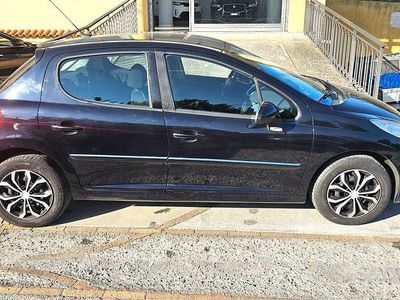 Usata Peugeot 207 75 CV (55 kW) 2007 Nero Berlina