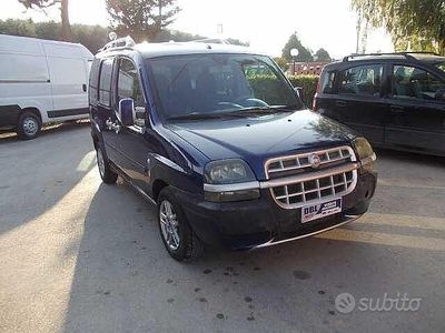 Usata Fiat Doblò 100 CV (73 kW) 2003 Blu Monovolume