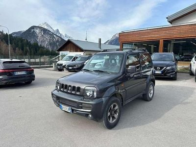 Usata Suzuki Jimny 86 CV (63 kW) 2010 Grigio SUV