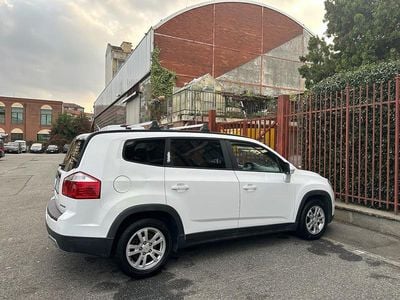Usata Chevrolet Orlando LT 141 CV (103 kW) 2012 Bianco Monovolume