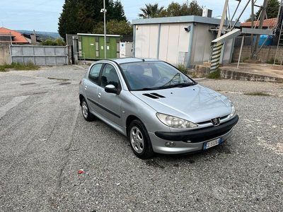 Usata Peugeot 206 60 CV (44 kW) 2003 Grigio Utilitaria