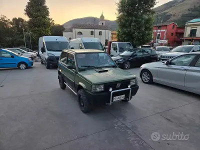 Usata Fiat Panda 4x4 Trekking 45 CV (33 kW) 1992 Verde Utilitaria