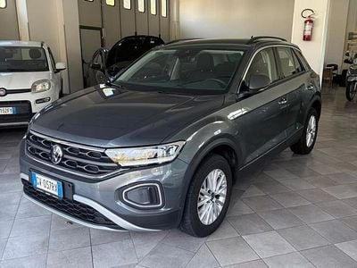 Usata VW T-Roc Edition 150 CV (110 kW) 2024 Grigio SUV