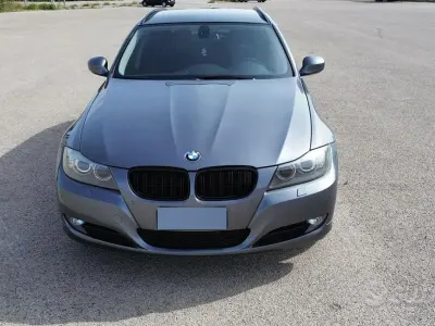 Usata BMW 318 143 CV (105 kW) 2013 Grigio Station wagon