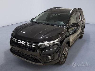 Usata Dacia Jogger 101 CV (74 kW) 2024 Nero Monovolume