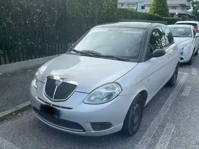 Usata Lancia Ypsilon 60 CV (44 kW) 2007 Utilitaria