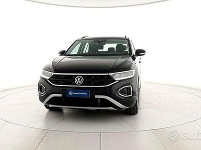 Usata VW T-Roc Life 150 CV (110 kW) 2025 Nero SUV