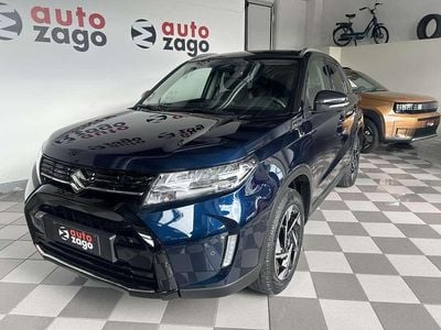 Nuova Suzuki Vitara 110 CV (80 kW) 2026 Blu metallizzato/tetto nero SUV