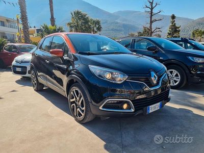 Usata Renault Captur 90 CV (66 kW) 2017 Nero SUV