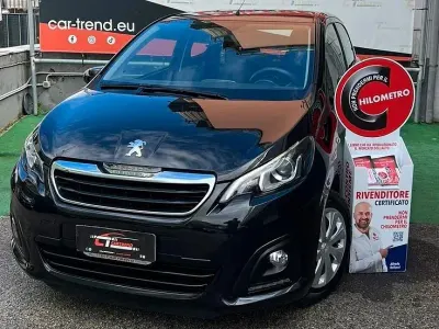Usata Peugeot 108 Active 69 CV (50 kW) 2018 Nero Berlina