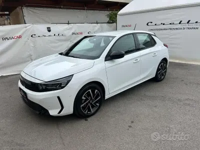 Używany Opel Corsa Edition 101 KM (74 kW) 2025 Biały Hatchback