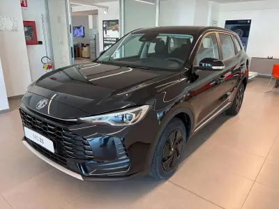 Nuova MG ZS 116 CV (85 kW) 2026 Nero SUV