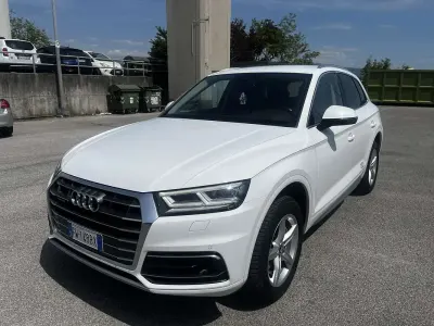 Usata Audi Q5 Business 190 CV (139 kW) 2019 Bianco SUV